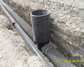 塑料檢查井與玻璃鋼化糞池的協(xié)同應(yīng)用——通海玻璃鋼化糞池廠的創(chuàng)新解決方案